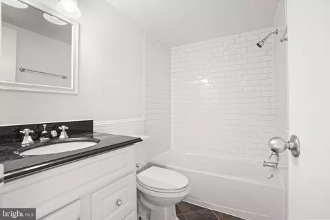 1718 P St NW #608, Washington, DC 20036 photo 22