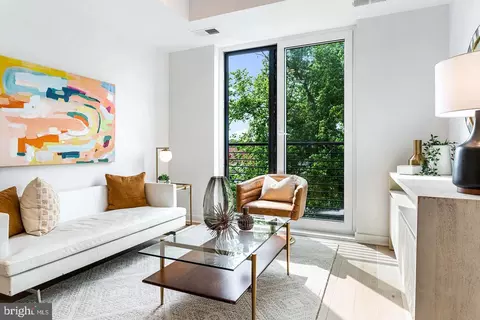 7700 Georgia Ave NW #305, Washington, DC 20012