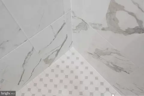 Bath - 1108 Owen Pl NE, Washington, DC 20002 photo 4 of 5