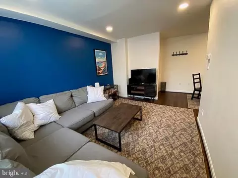 3825 Davis Pl NW #3, Washington, DC 20007 photo 3