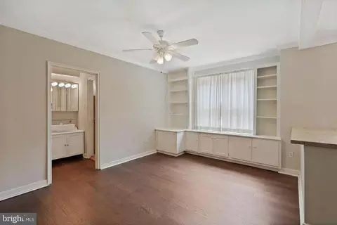 2130 N Street St NW #107, Washington, DC 20037