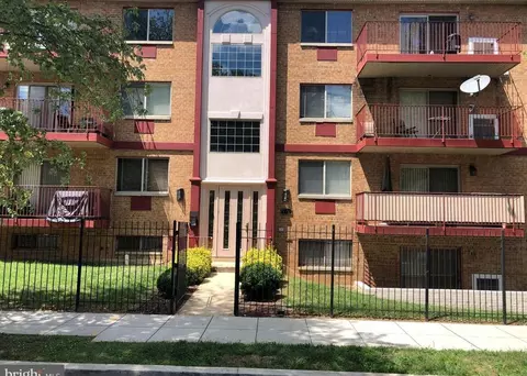 4124 Ames St NE #203, Washington, DC 20019