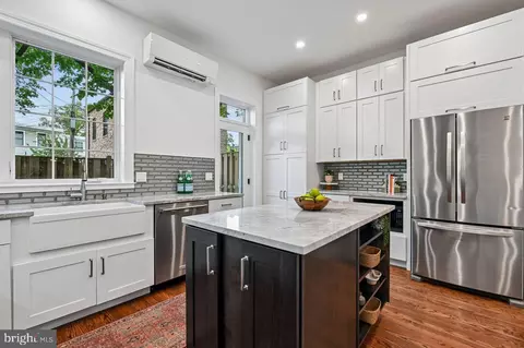 Kitchen - 21 4th St NE, Washington, DC 20002 photo 3 of 7