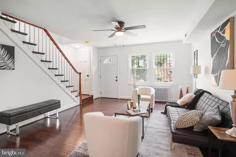 824 20th St NE, Washington, DC 20002