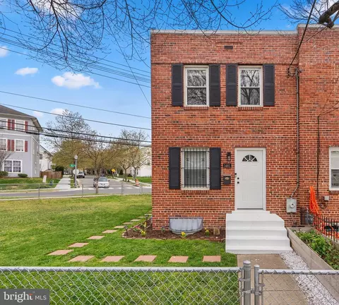 1461 Congress Pl SE, Washington, DC 20020