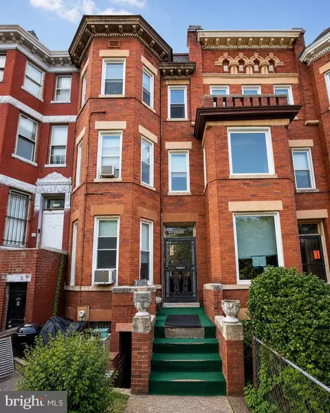 1131 Girard St NW, Washington, DC 20009