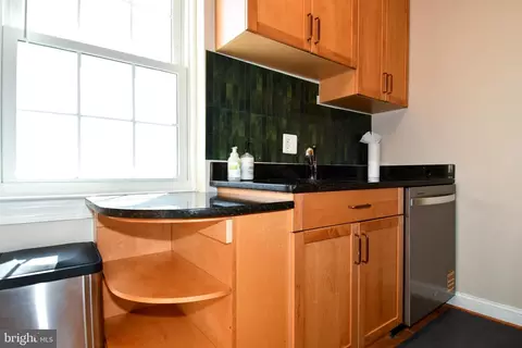 Kitchen - 2625 3rd St NE #301, Washington, DC 20002 photo 3 of 4