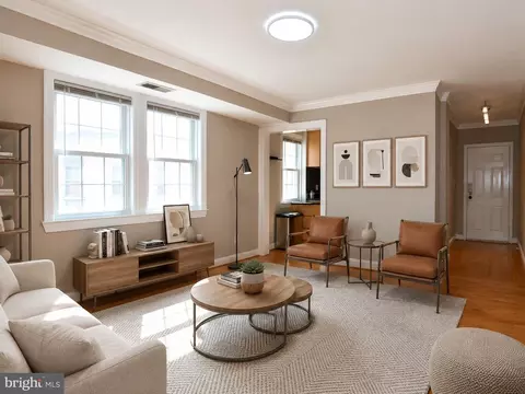 Living - 2625 3rd St NE #301, Washington, DC 20002 photo 4 of 6