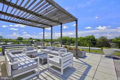 300 8th St NE #PH502, Washington, DC 20002 photo 38