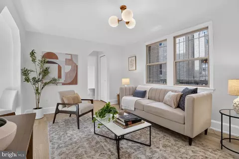 1363 K St SE #102, Washington, DC 20003