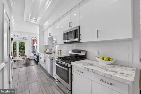 Kitchen - 615 11th St NE, Washington, DC 20002 photo 1 of 1