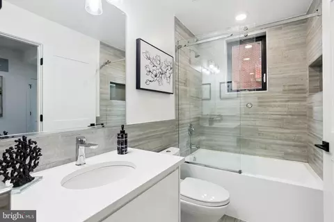 Bath - 304 K St NE #1, Washington, DC 20002 photo 1 of 6