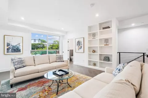 Living - 304 K St NE #1, Washington, DC 20002 photo 1 of 1