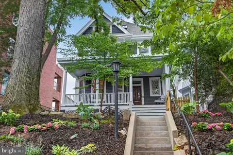 1870 Newton St NW, Washington, DC 20010