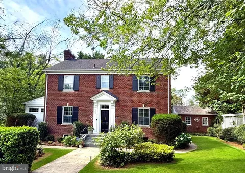 3800 Garrison St NW, Washington, DC 20016