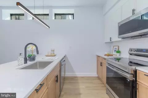 1012 17th Pl NE #TWO, Washington, DC 20002 photo 5