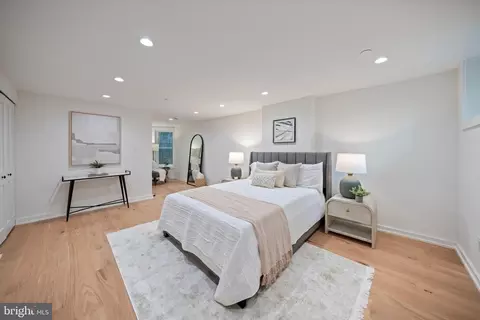 Bedroom - 131 11th St NE #A, Washington, DC 20002 photo 4 of 5