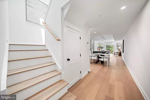 Entry Way - 131 11th St NE #PH, Washington, DC 20002 photo 1 of 5