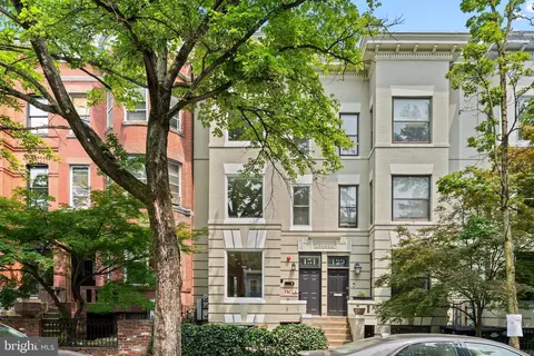Exterior - 131 11th St NE #B, Washington, DC 20002 photo 5 of 7