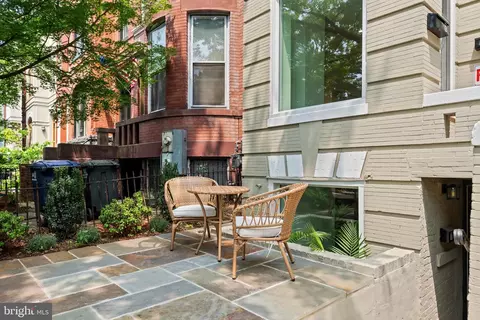 Exterior - 131 11th St NE #B, Washington, DC 20002 photo 4 of 7