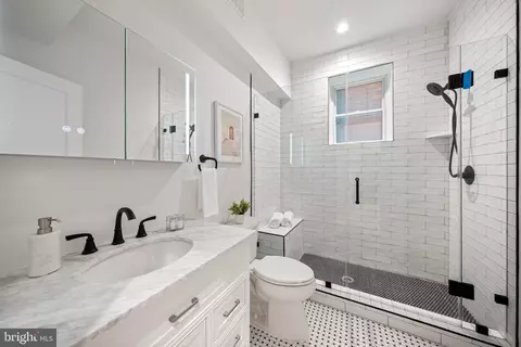 Bath - 131 11th St NE #B, Washington, DC 20002 photo 1 of 1