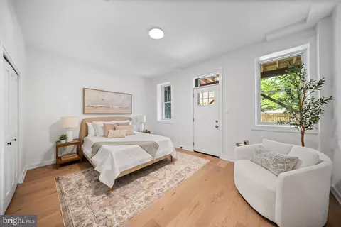 Bedroom - 131 11th St NE #B, Washington, DC 20002 photo 4 of 6