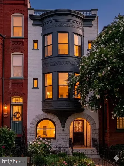 1321 T St NW, Washington, DC 20009