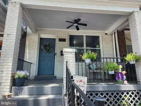 1702 Lang Pl NE, Washington, DC 20002