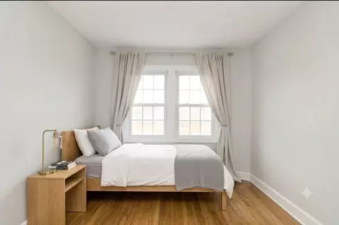 Bedroom - 1702 Lang Pl NE, Washington, DC 20002 photo 3 of 5