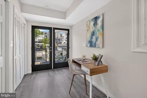 Entry Way - 2016 4th St NE #2, Washington, DC 20002 photo 2 of 2