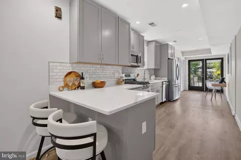 Kitchen - 2016 4th St NE #2, Washington, DC 20002 photo 1 of 2
