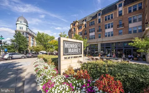 Exterior - 2016 4th St NE #2, Washington, DC 20002 photo 6 of 6