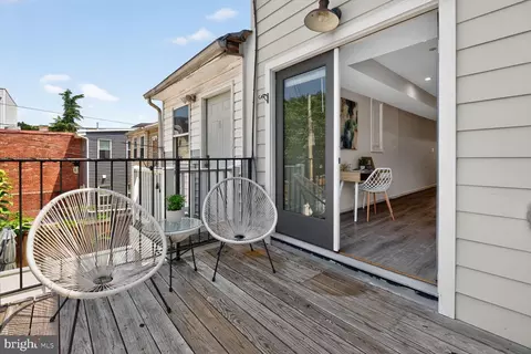 Exterior - 2016 4th St NE #2, Washington, DC 20002 photo 1 of 6