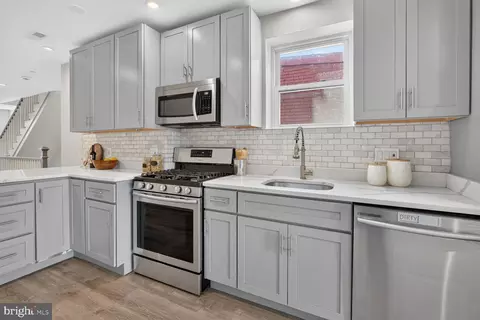 Other - 2016 4th St NE #2, Washington, DC 20002 photo 4 of 16