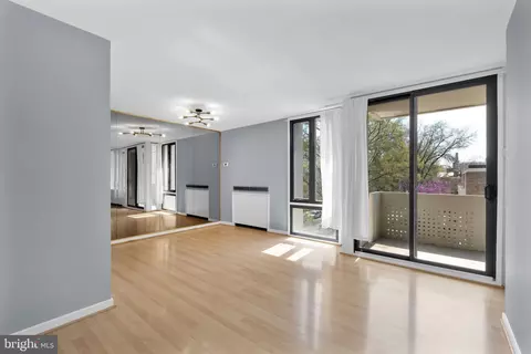 Living - 1245 4th St SW #E-210, Washington, DC 20024 photo 2 of 4