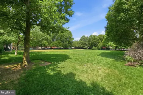 Exterior - 5 Pomander Walk NW, Washington, DC 20007 photo 5 of 5