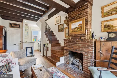 Entry Way - 5 Pomander Walk NW, Washington, DC 20007 photo 1 of 1
