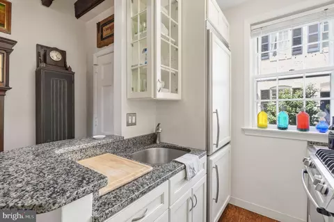 Kitchen - 5 Pomander Walk NW, Washington, DC 20007 photo 3 of 3
