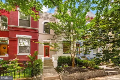 146 U St NW, Washington, DC 20001