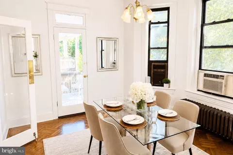 Dining - 1126 I St NE, Washington, DC 20002 photo 3 of 5
