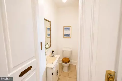 Other - 1126 I St NE, Washington, DC 20002 photo 4 of 17