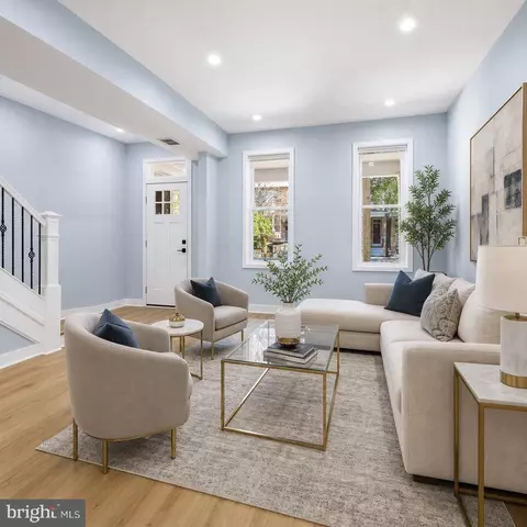 706 Longfellow St NW, Washington, DC 20011