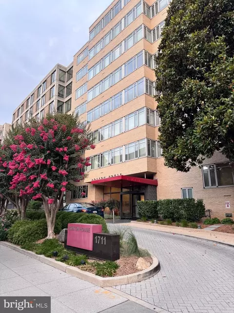 1711 Massachusetts Ave NW #228, Washington, DC 20036