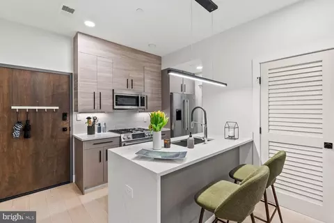 1471 Harvard St NW #2, Washington, DC 20009
