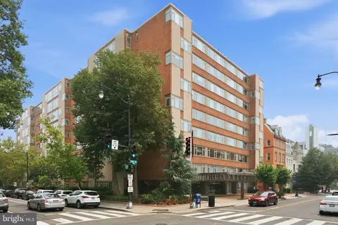 1545 18th St NW #111, Washington, DC 20036