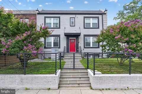 200 Hamilton St NW #6, Washington, DC 20011