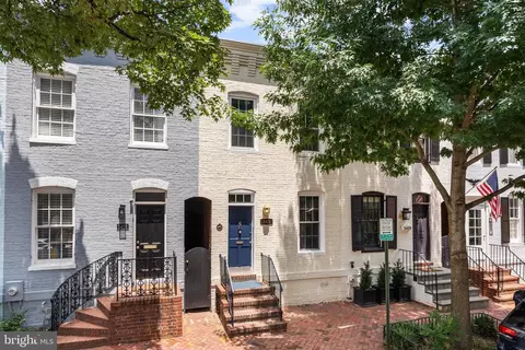 3421 O St NW, Washington, DC 20007