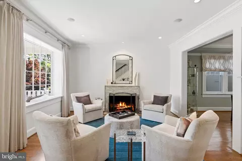 Living - 3624 Davis St NW, Washington, DC 20007 photo 1 of 1