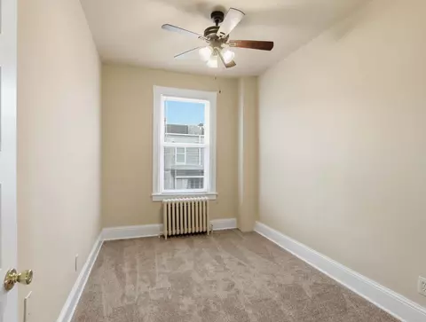 Bedroom - 140 U St NE, Washington, DC 20002 photo 3 of 6