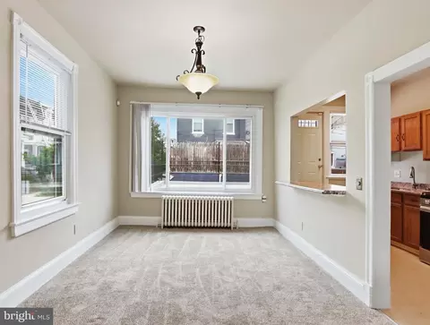 Living - 140 U St NE, Washington, DC 20002 photo 3 of 4